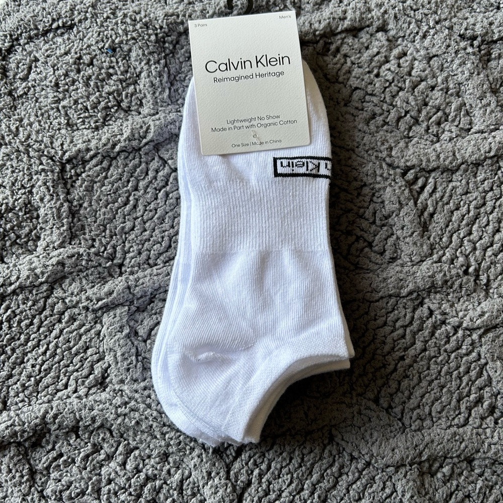 NWT Mens Calvin Klein Socks